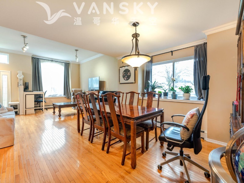 260215183910_2. Living Rm 2.jpg